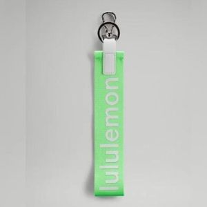 Lulu lemon never lost keychain
